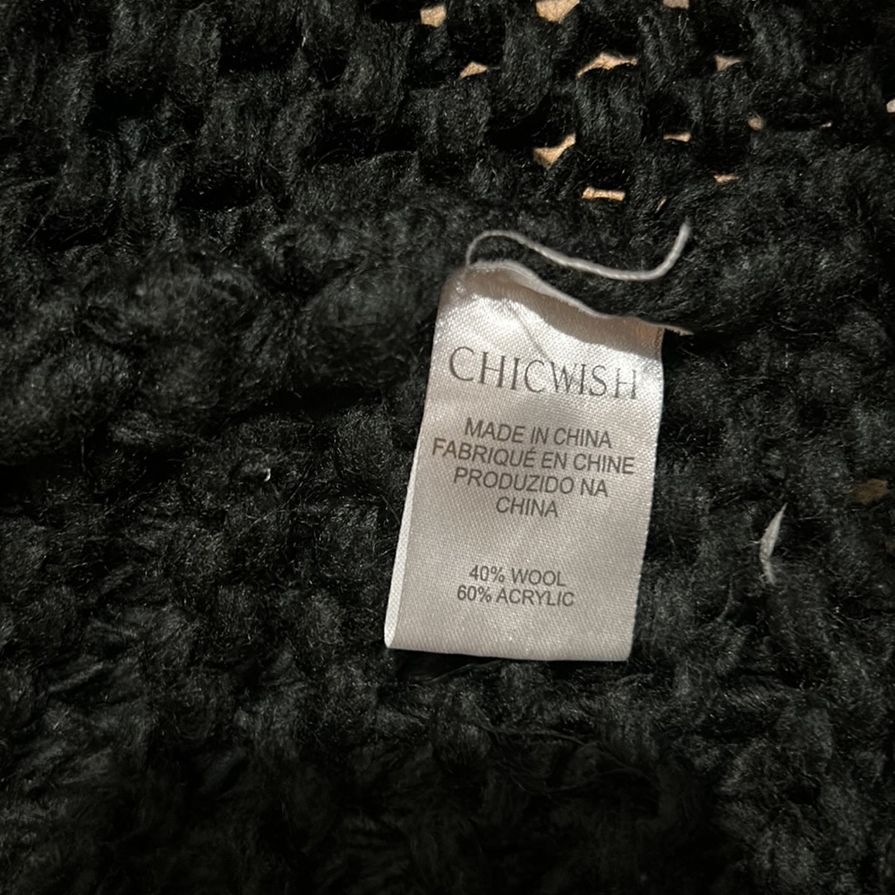 Chicwish Cuteness on Sleeves Black Cardigan Size Medium Oversized Chunky Boho - Picture 5 of 9